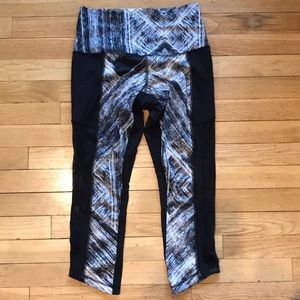 Lululemon Special Edition Crop Leggings
